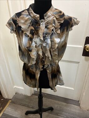 Sleeveless Ruffled Blouse in Brown and Cream Watercolor Print